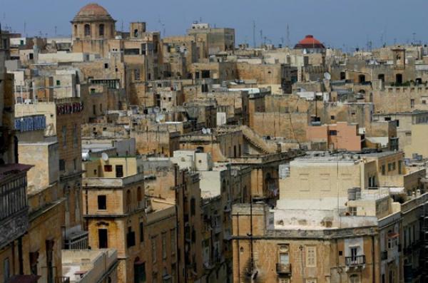 Vy ver Valletta.