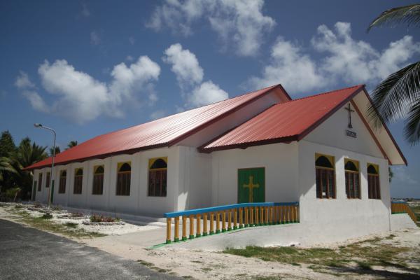 En av många kyrkor i Funafuti
