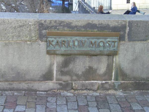 Karlsbron (skylt)